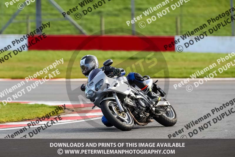 donington no limits trackday;donington park photographs;donington trackday photographs;no limits trackdays;peter wileman photography;trackday digital images;trackday photos